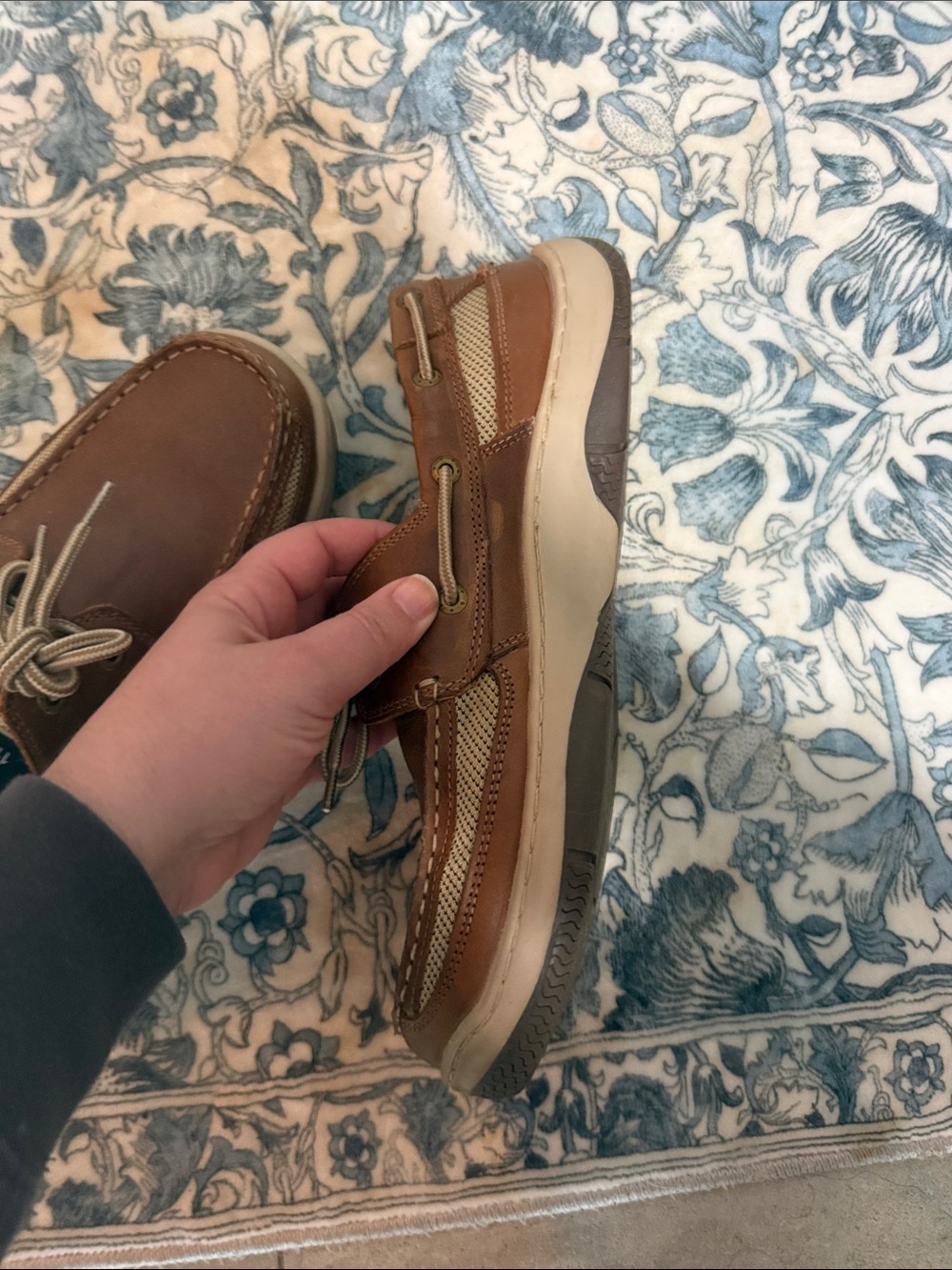 Franco Fortini Men’s Tan Leather Boat Shoes with Cream Laces - Picture 5 of 7